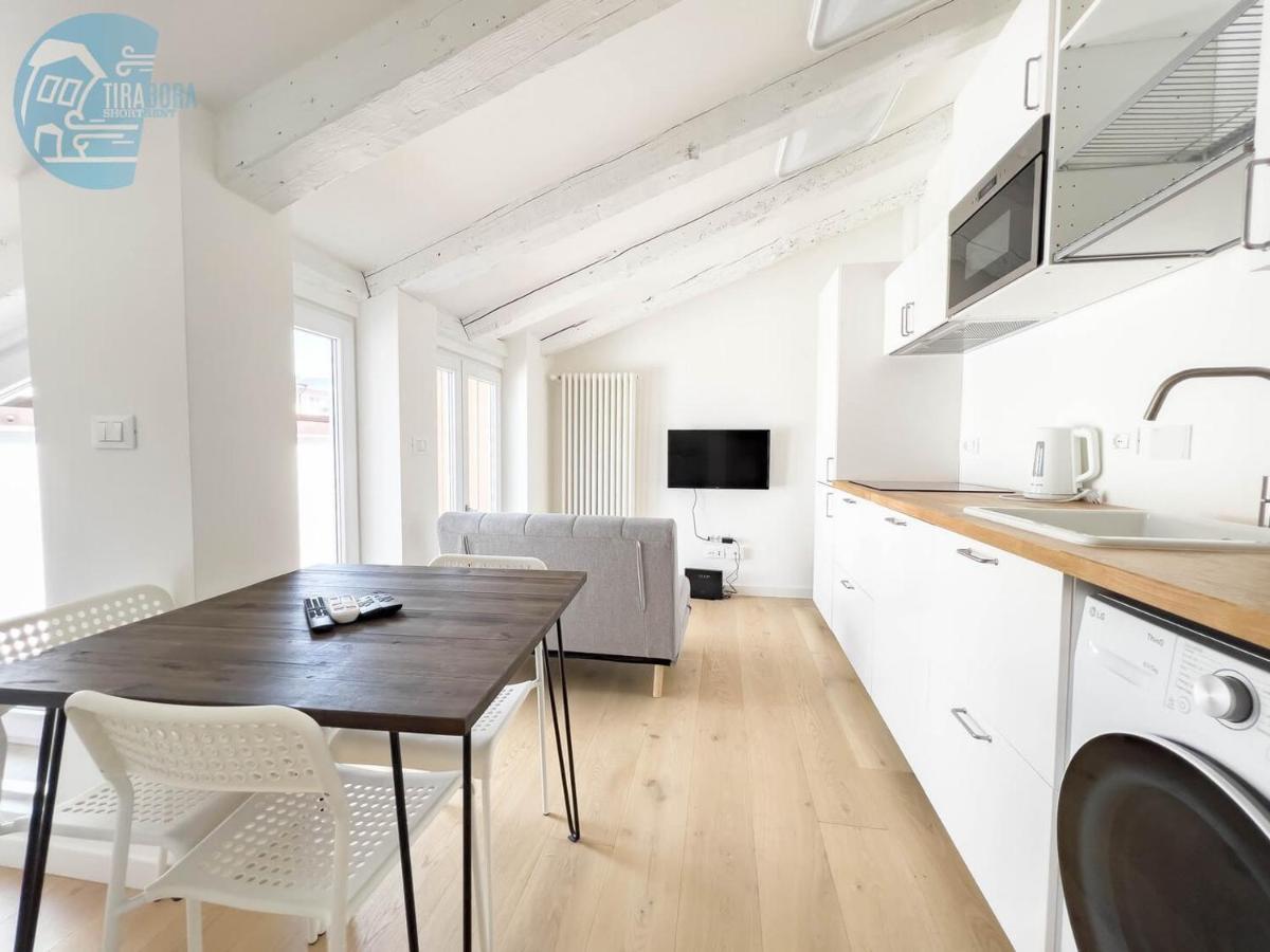 Corridoni 4C Tirabora Short Rent Leilighet Trieste Eksteriør bilde