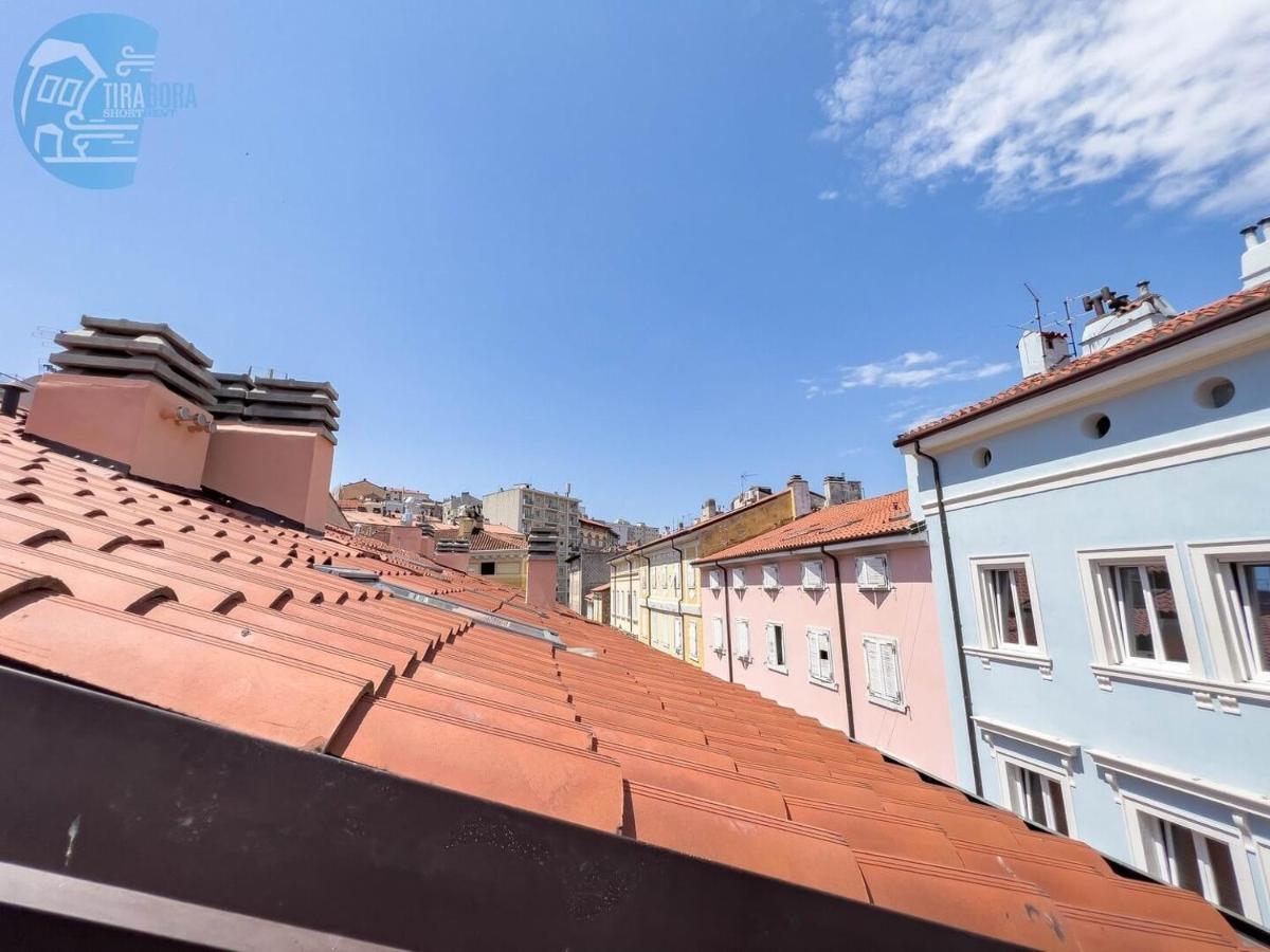 Corridoni 4C Tirabora Short Rent Leilighet Trieste Eksteriør bilde
