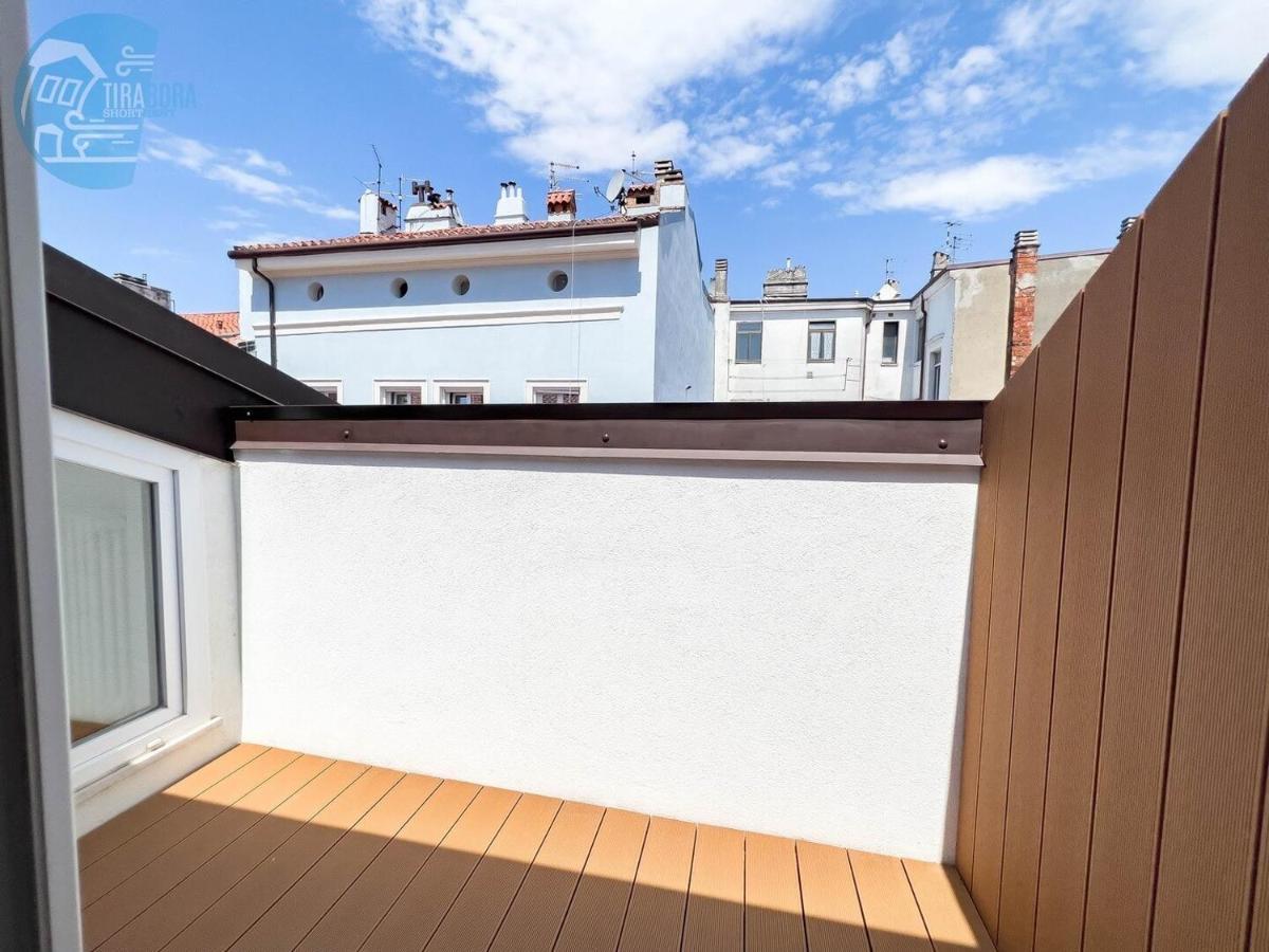 Corridoni 4C Tirabora Short Rent Leilighet Trieste Eksteriør bilde
